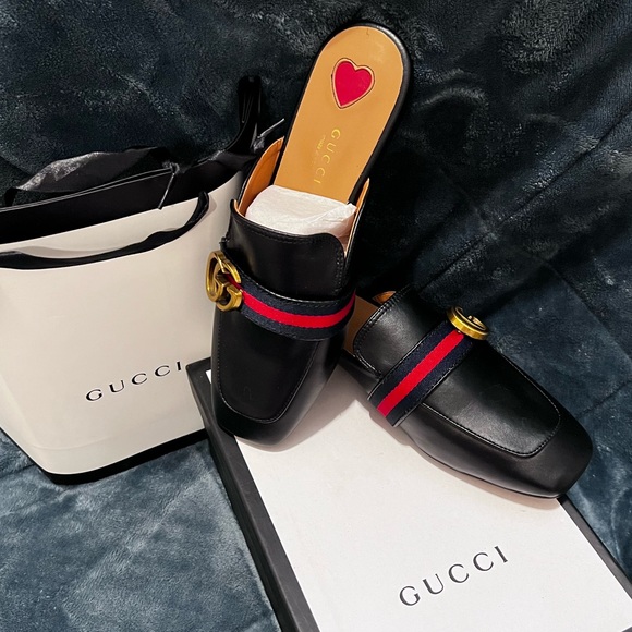 Gucci Leather Slipper - Picture 2 of 5